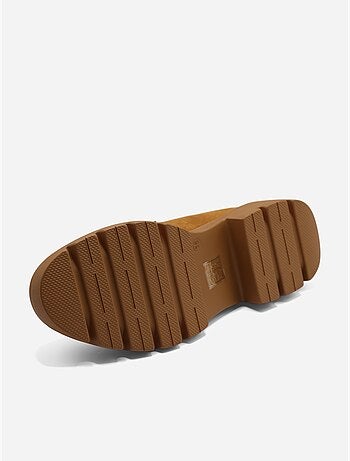 Mocassins com efeito de camurça