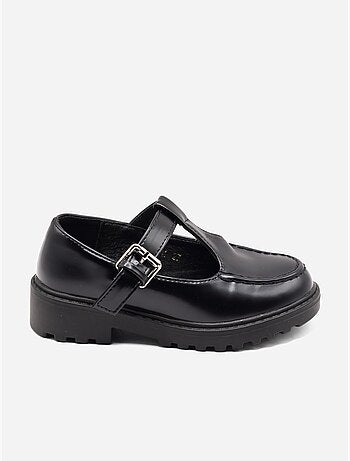 Mocassins com fivela