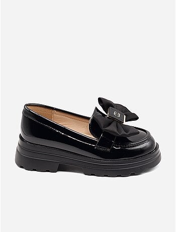 Mocassins com laços