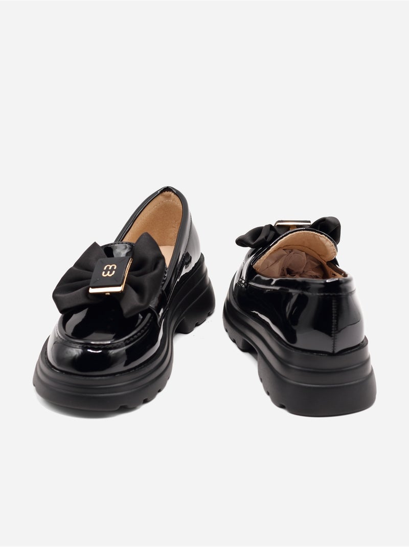 Mocassins com laços Preto - Kiabi
