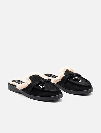 Mocassins com pele sintética