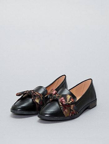 Mocassins em pele sintética com laço - Kiabi