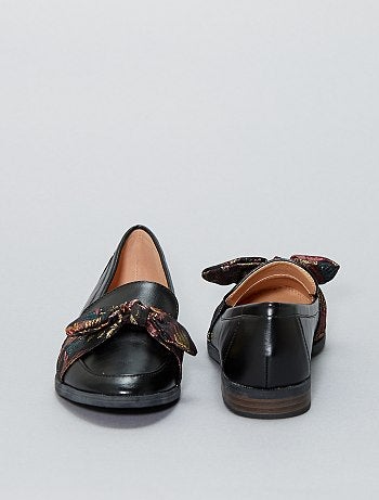 Mocassins em pele sintética com laço - Kiabi