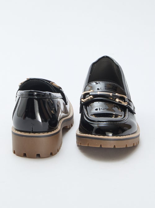 Mocassins envernizados com tiras douradas decorativas - Kiabi