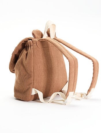 Mochila com design animal e orelhas