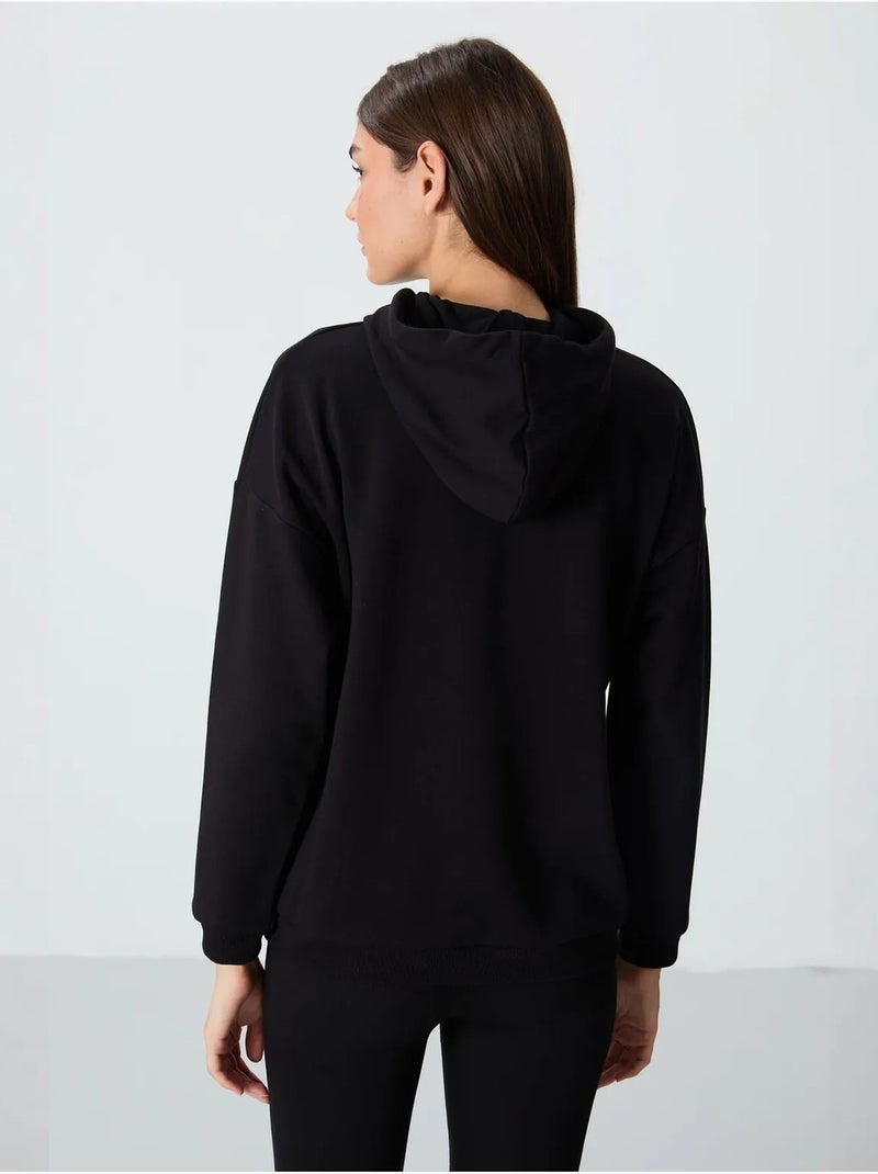 Moletom com capuz oversized e bolso tommy Preto - Kiabi