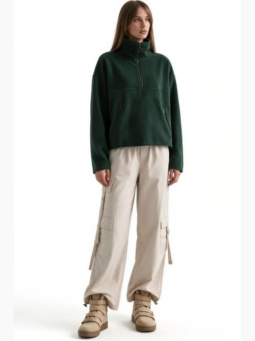 Moletom cropped feminino com meio zíper busem - Kiabi Moletom cropped feminino com meio zíper busem - Kiabi