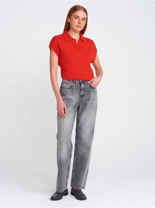 Mom jeans de cintura subida e perna reta dilvin - Kiabi Mom jeans de cintura subida e perna reta dilvin - Kiabi