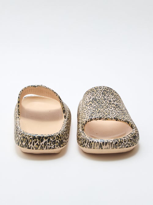 Mule de piscina com estampado de leopardo - Kiabi