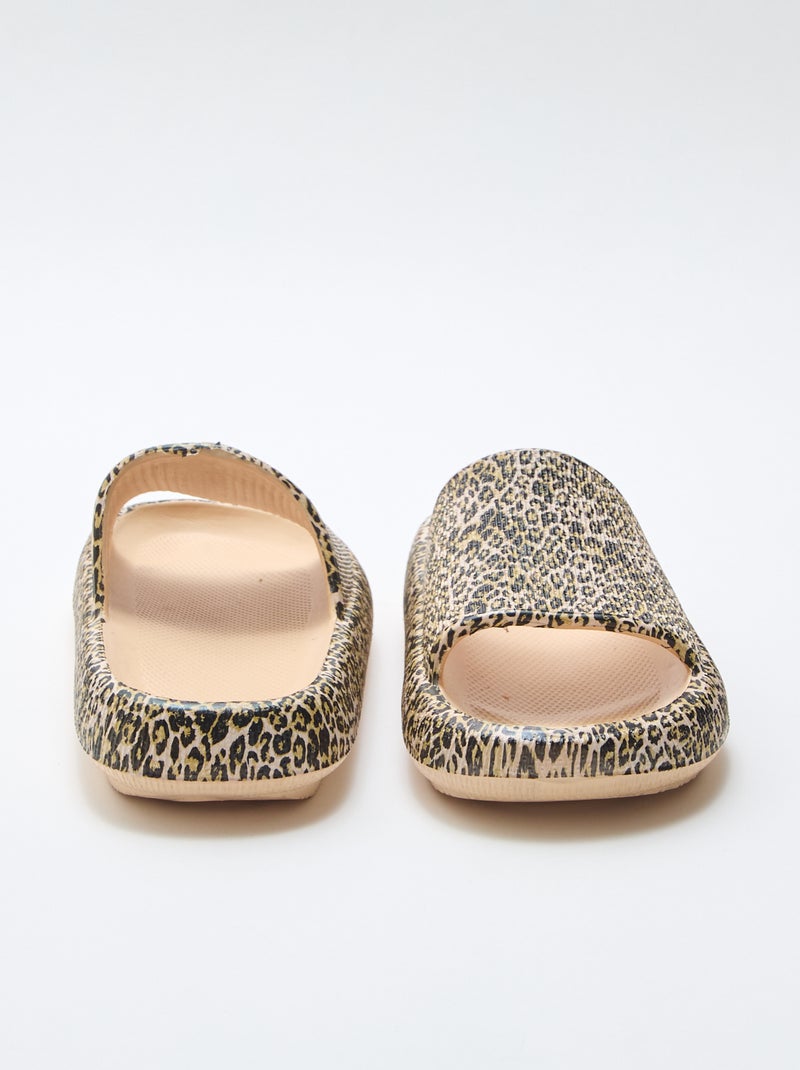 Mule de piscina com estampado de leopardo Bege - Kiabi