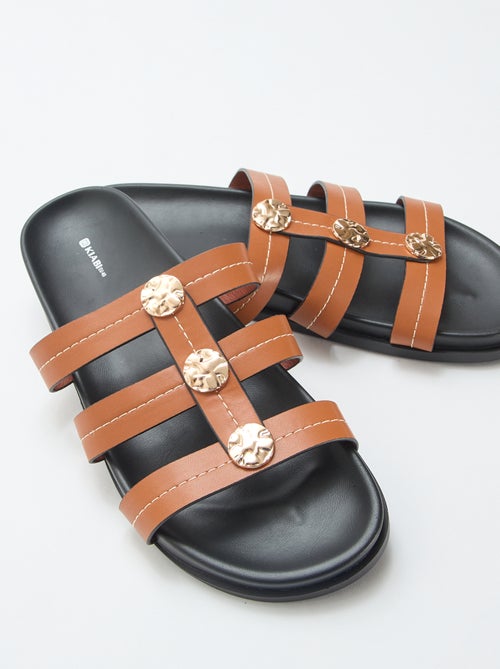 Mules com botões dourados fantasia - Kiabi