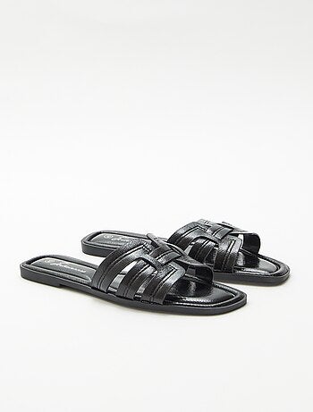 Mules com efeito de pele craquelada