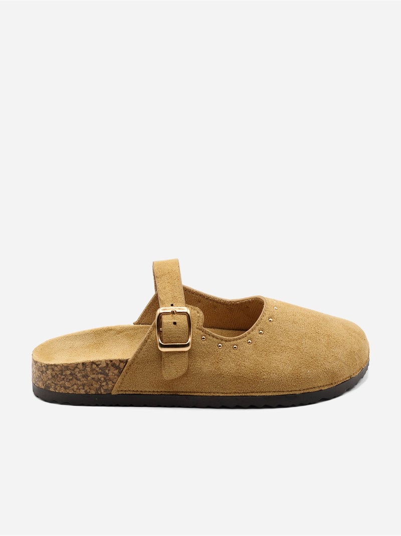 Mules com fivela com tachas Camelo - Kiabi