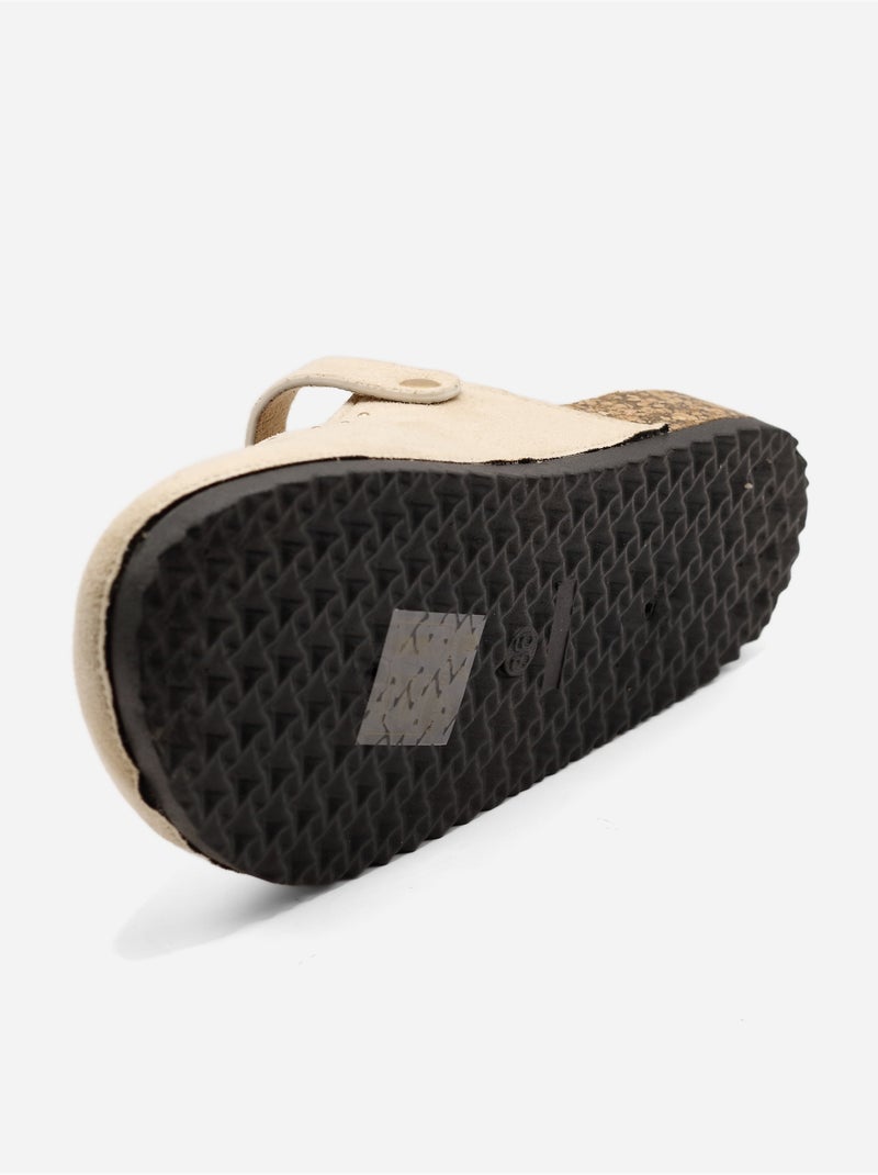 Mules com fivela com tachas Creme - Kiabi