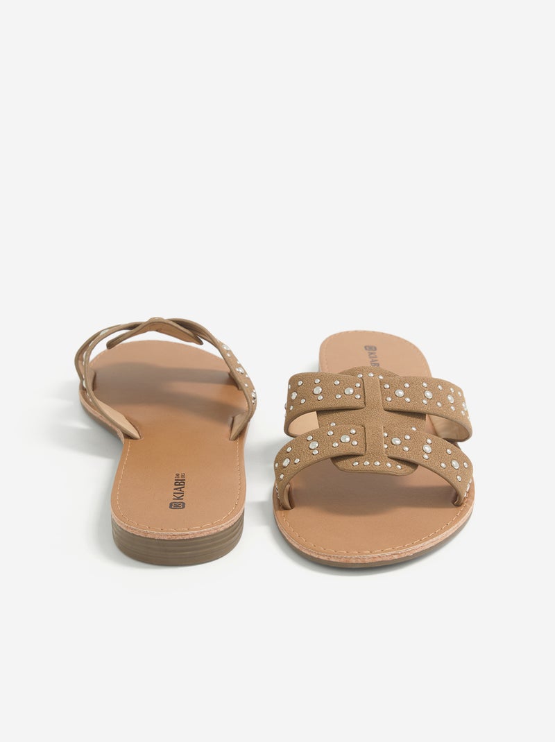 Mules com tiras com tachas Castanho - Kiabi