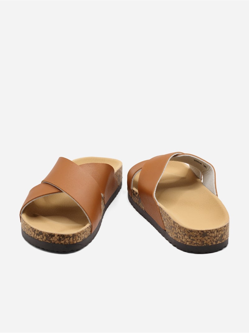 Mules com tiras cruzadas Camelo - Kiabi
