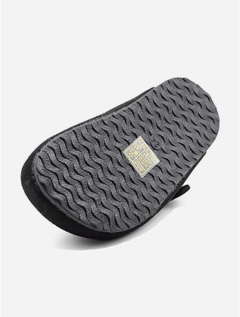 Mules com velcro
