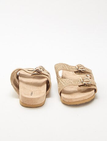 Mules de tira dupla em macramé