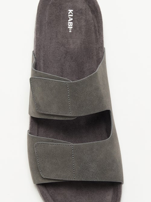 Mules em camurça sintética com tiras de velcro - Kiabi