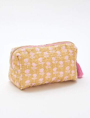 Necessaire estampada e com zíper