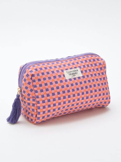 Necessaire estampada e com zíper - Kiabi