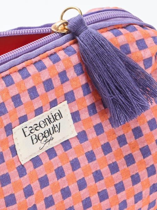 Necessaire estampada e com zíper - Kiabi