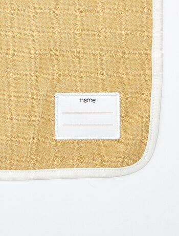 O lote de 2 babetes com decote elástico