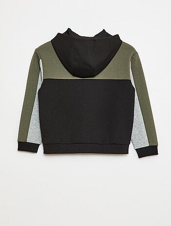 Ofereça um sweatshirt elegante e fashion!