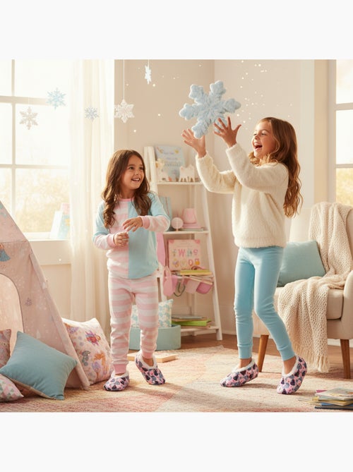 Pack 2 Pares Chinelos Rapariga Disney Forrados Antiderrapantes OZABI - Kiabi Pack 2 Pares Chinelos Rapariga Disney Forrados Antiderrapantes OZABI - Kiabi