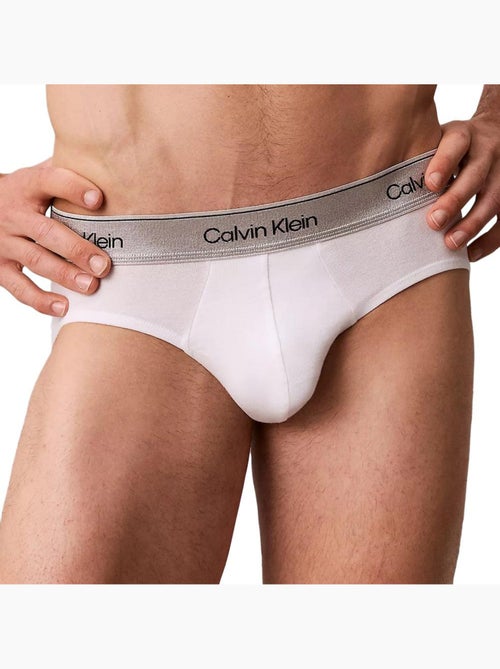 Pack 3 cuecas calvin klein jeans hip brief para homem - preto/branco/cinzento - Kiabi Pack 3 cuecas calvin klein jeans hip brief para homem - preto/branco/cinzento - Kiabi