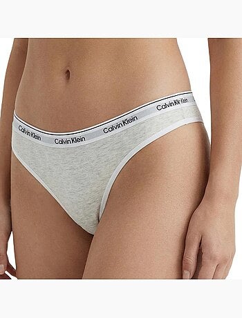 Pack 5 tangas calvin klein jeans para mulher - preto/vermelho