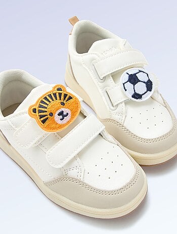 Pack de 2 patches de encaixe para personalizar os teus ténis 'Kitchoun'