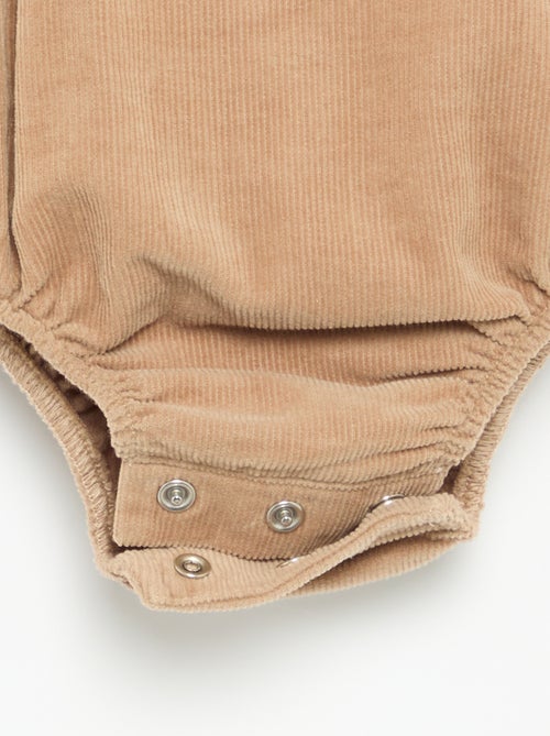 Pack de 3 peças - Jardineira + blusa + par de collants - Kiabi