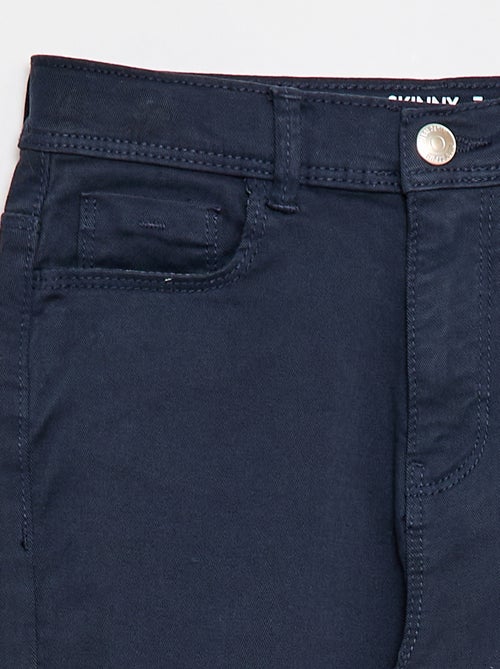 Pantacourt em ganga com acabamento inacabado - Kiabi