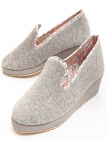 Pantufa fechada tecido northome