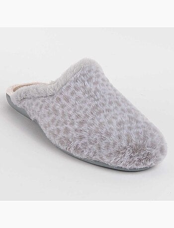 Pantufa tecido montevita