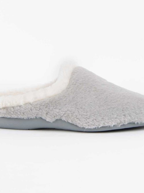 Pantufa Tecido Montevita - Kiabi Pantufa Tecido Montevita - Kiabi