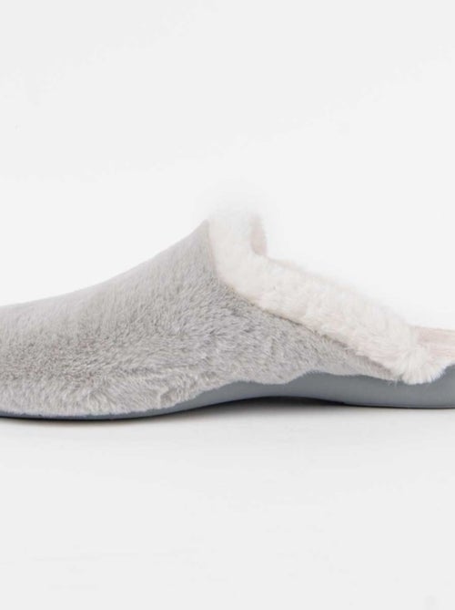 Pantufa Tecido Montevita - Kiabi Pantufa Tecido Montevita - Kiabi
