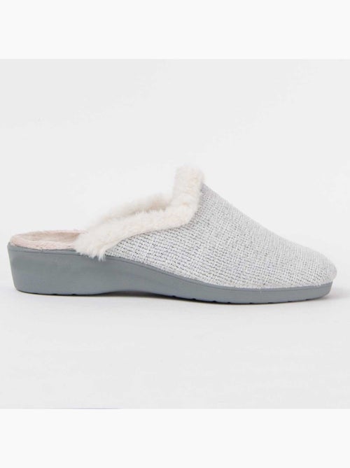 Pantufa Tecido Montevita - Kiabi Pantufa Tecido Montevita - Kiabi