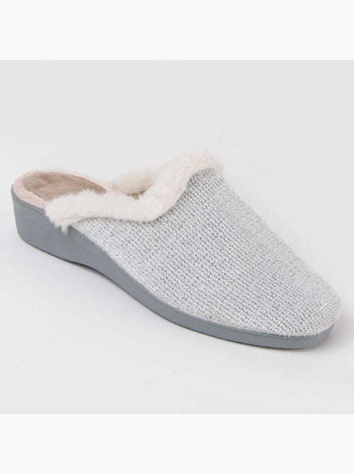 Pantufa Tecido Montevita - Kiabi Pantufa Tecido Montevita - Kiabi