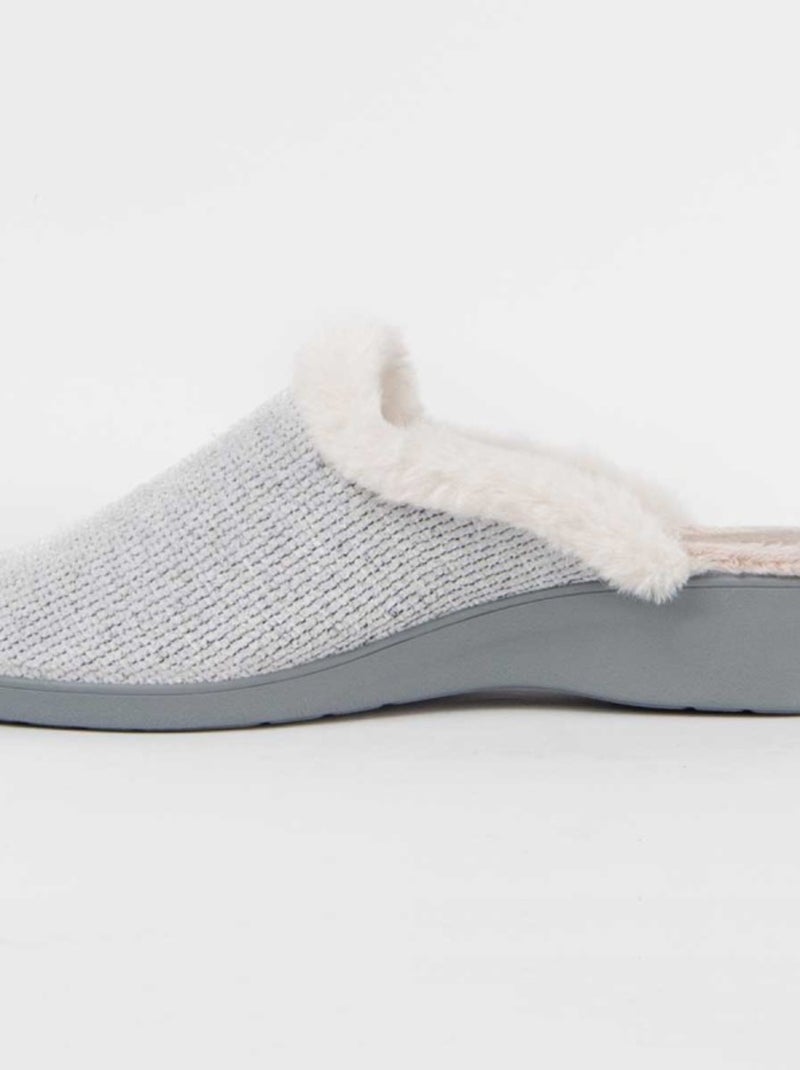 Pantufa Tecido Montevita Cinza - Kiabi