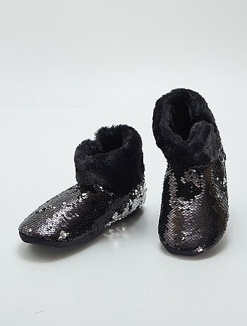 Pantufas bota com lantejoulas