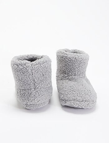 Pantufas botas com efeito carneiro