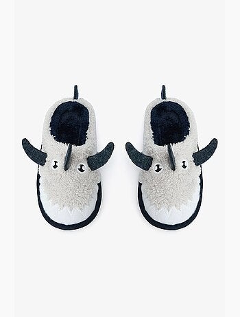 Pantufas botinha infantis shark com detalhe bordado penti