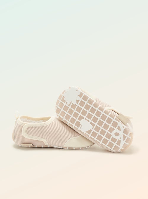 Pantufas caneladas com fecho de velcro - 'Kitchoun' - Kiabi Pantufas caneladas com fecho de velcro - 'Kitchoun' - Kiabi