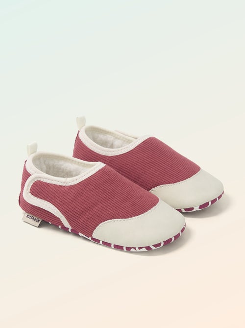 Pantufas caneladas com fecho de velcro - 'Kitchoun' - Kiabi
