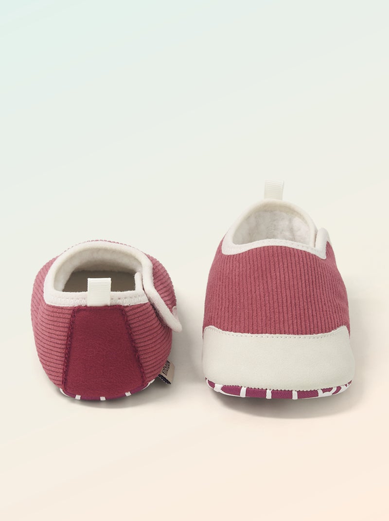 Pantufas caneladas com fecho de velcro - 'Kitchoun' Rosa - Kiabi