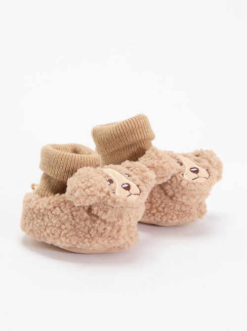 Pantufas com aspeto de carneiro e cabeça de animal - Kiabi