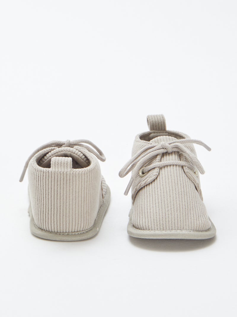Pantufas com atacadores Cinza - Kiabi