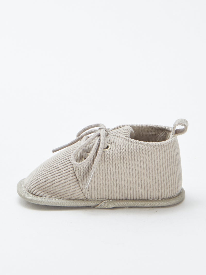 Pantufas com atacadores Cinza - Kiabi